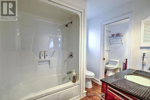 1223 Cedarcroft Crescent, Ottawa, ON - Indoor Photo Showing Bathroom