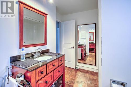 1223 Cedarcroft Crescent, Ottawa, ON - Indoor Photo Showing Bathroom