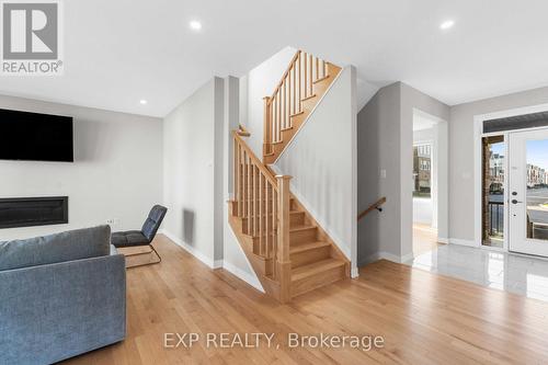 440 Appalachian Circle, Ottawa, ON - Indoor Photo Showing Living Room With Fireplace