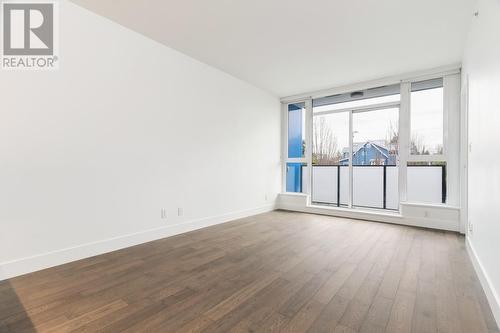 206 2118 W 15Th Avenue, Vancouver, BC - Indoor Photo Showing Other Room