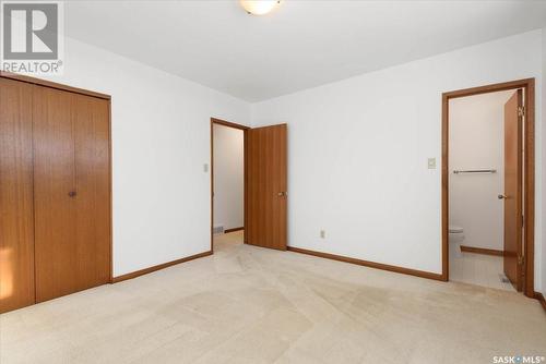 157 Riddell Crescent, Regina, SK - Indoor Photo Showing Other Room