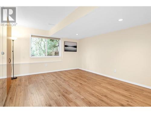 109 Parkside Drive, Port Moody, BC - Indoor Photo Showing Other Room