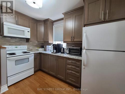 59 Parker Avenue, Toronto, ON - Indoor Photo Showing Kitchen