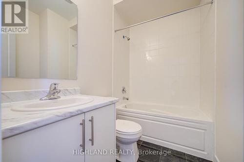 3046 Perkins Way, Oakville, ON - Indoor Photo Showing Bathroom