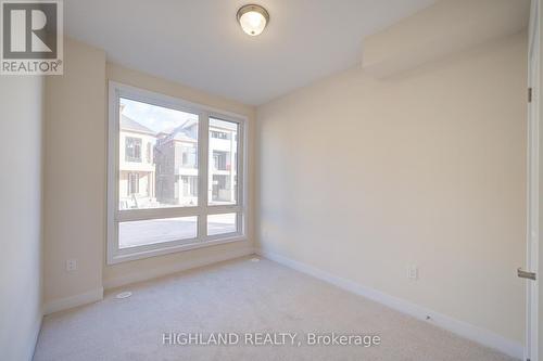 3046 Perkins Way, Oakville, ON - Indoor Photo Showing Other Room