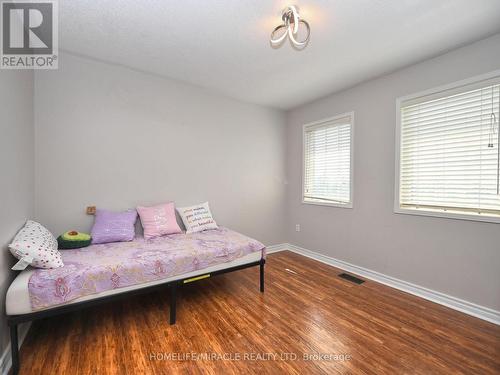 971 Kennedy Circle, Milton, ON - Indoor Photo Showing Bedroom