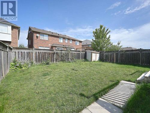 971 Kennedy Circle, Milton, ON - Outdoor With Backyard