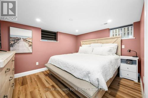 678 Brighton Avenue, Hamilton, ON - Indoor Photo Showing Bedroom