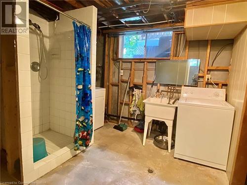 Basement featuring washer / clothes dryer - 531 Brookhaven Crescent Unit# A, Waterloo, ON - Indoor Photo Showing Laundry Room