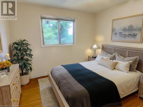 Bedroom featuring hardwood / wood-style floors - 531 Brookhaven Crescent Unit# A, Waterloo, ON - Indoor Photo Showing Bedroom