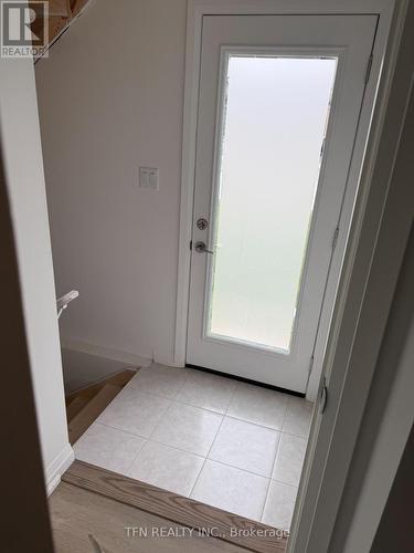 2 Whelan Court, Thorold, ON - Indoor Photo Showing Other Room