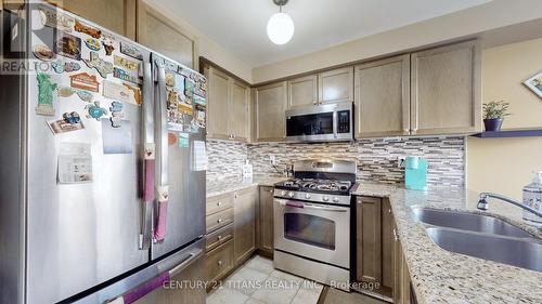 44 Dewell Crescent, Clarington, ON - Indoor Photo Showing Kitchen With Double Sink