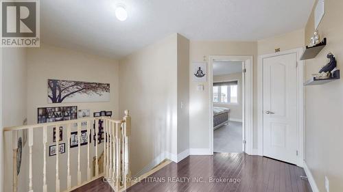 44 Dewell Crescent, Clarington, ON - Indoor Photo Showing Other Room