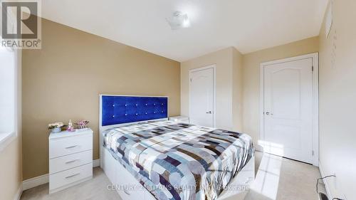 44 Dewell Crescent, Clarington, ON - Indoor Photo Showing Bedroom