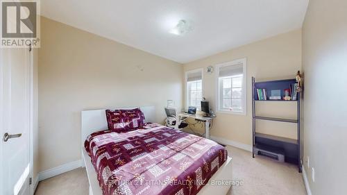 44 Dewell Crescent, Clarington, ON - Indoor Photo Showing Bedroom