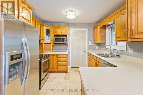 1171 Lancaster Street, London, ON - Indoor Photo Showing Kitchen With Double Sink