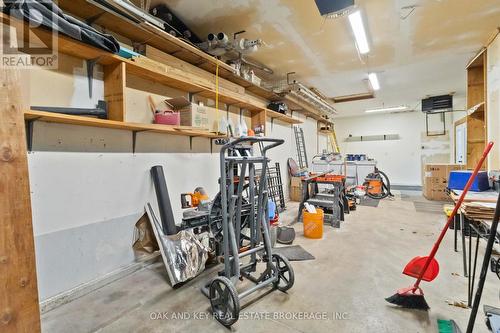 1171 Lancaster Street, London, ON - Indoor Photo Showing Garage