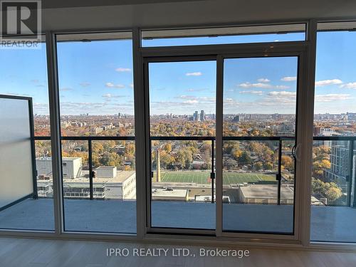 2311S - 127 Broadway Avenue, Toronto, ON - Indoor Photo Showing Other Room