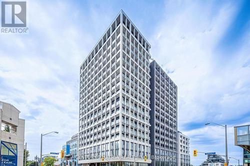 1718 - 2020 Bathurst Street, Toronto, ON - Outdoor With Facade