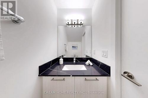 42 - 851 Sheppard Avenue W, Toronto, ON - Indoor Photo Showing Bathroom