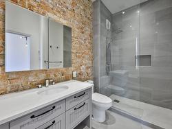 Ensuite bathroom - 