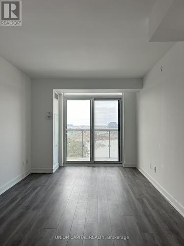 1011 - 120 Varna Drive, Toronto, ON - Indoor Photo Showing Other Room