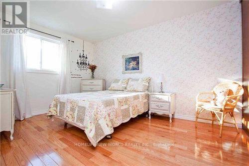 Upper - 40 Kennaley Avenue, Toronto, ON - Indoor Photo Showing Bedroom