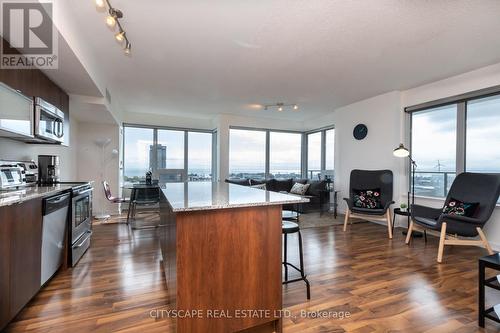 2507 - 59 Liberty Street, Toronto, ON - Indoor Photo Showing Kitchen