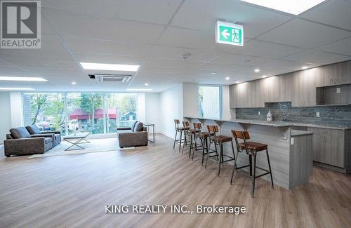 415 - 1 Falaise Road, Toronto, ON - Indoor