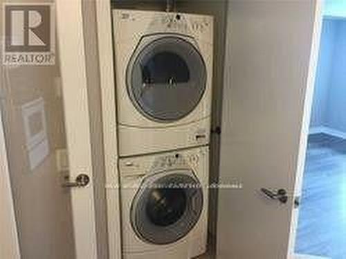 1951 - 25 Viking Lane, Toronto, ON - Indoor Photo Showing Laundry Room