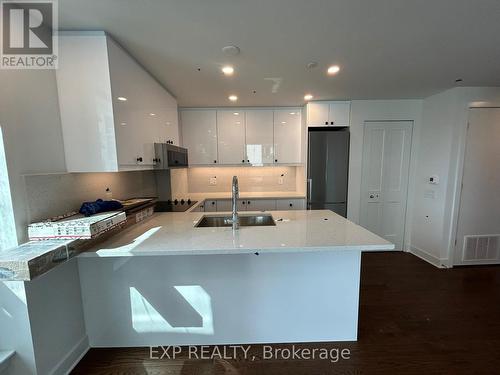 1308 - 180 George Street, Ottawa, ON - Indoor Photo Showing Kitchen