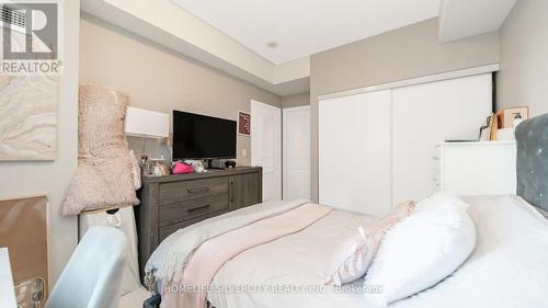 517 - 385 Prince Of Wales Drive, Mississauga, ON - Indoor Photo Showing Bedroom