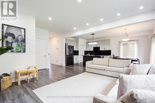 150 Eccles Avenue, West Grey, ON - Indoor Photo Showing Living Room