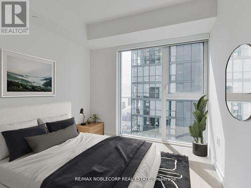 3409 - 357 King Street W, Toronto, ON - Indoor Photo Showing Bedroom