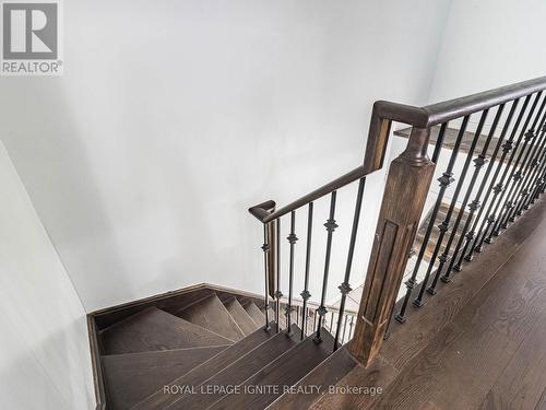 8 Creekwood Court, Vaughan, ON - Indoor Photo Showing Other Room