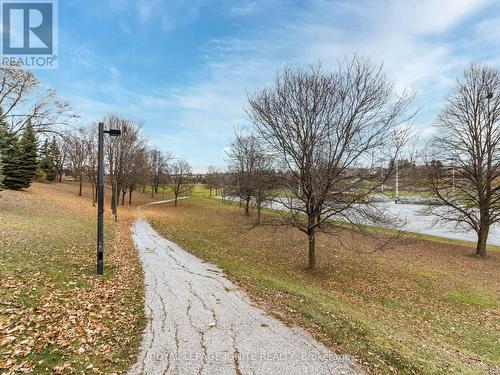 8 Creekwood Court, Vaughan, ON - Outdoor With View