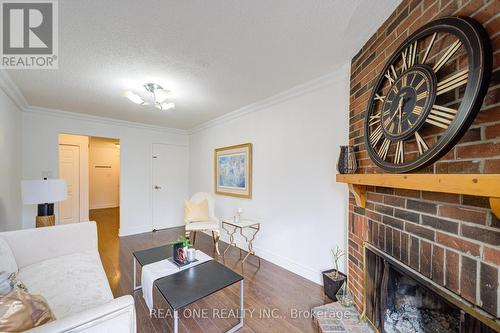 19 Dunbar Crescent, Markham, ON - Indoor Photo Showing Living Room With Fireplace