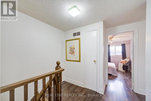 19 Dunbar Crescent, Markham, ON - Indoor Photo Showing Other Room