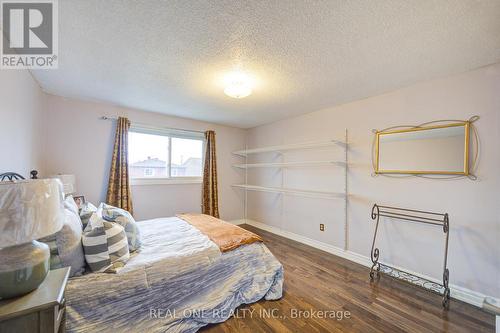 19 Dunbar Crescent, Markham, ON - Indoor Photo Showing Bedroom