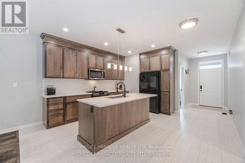 #9 - 44 Main Street E, East Zorra-Tavistock, ON - Indoor Photo Showing Kitchen With Upgraded Kitchen