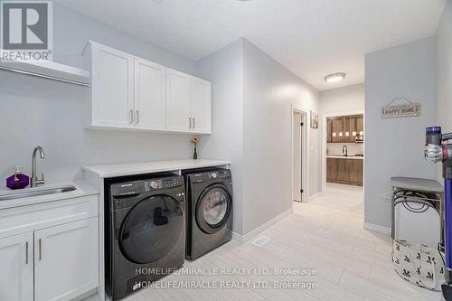 #9 - 44 Main Street E, East Zorra-Tavistock, ON - Indoor Photo Showing Laundry Room