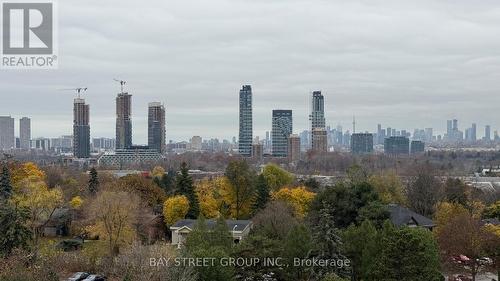 733 - 20 O'Neill Road, Toronto, ON - Outdoor With View