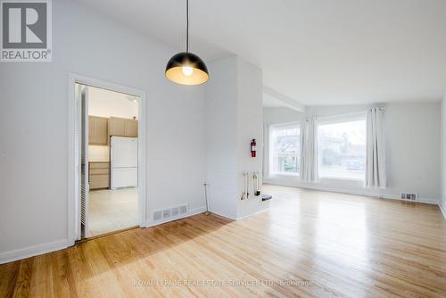 61 Banbury Road, Toronto, ON - Indoor Photo Showing Other Room