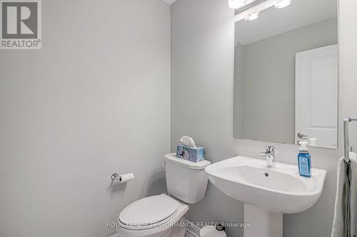 577 Decoeur Drive E, Ottawa, ON - Indoor Photo Showing Bathroom