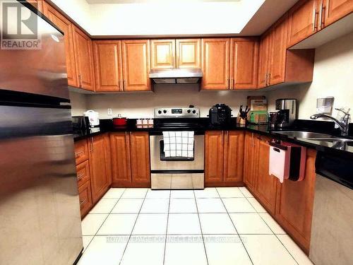 201 - 263 Wellington Street W, Toronto, ON - Indoor Photo Showing Kitchen With Double Sink