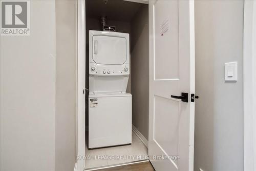 338 - 102 Grovewood Common, Oakville, ON - Indoor Photo Showing Laundry Room