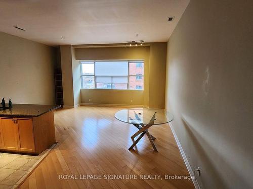 601-700 King St W, Toronto, ON - Indoor Photo Showing Other Room