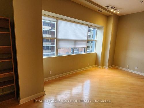 601-700 King St W, Toronto, ON - Indoor Photo Showing Other Room