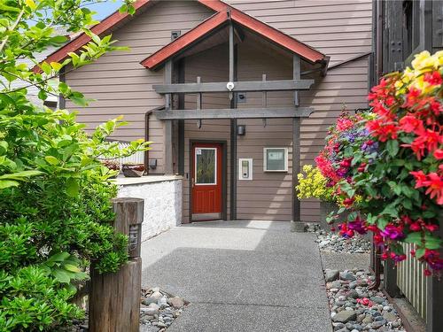 3207-27 Island Hwy South, Campbell River, BC - Outdoor