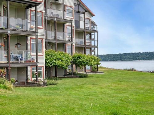 3207-27 Island Hwy South, Campbell River, BC - Outdoor